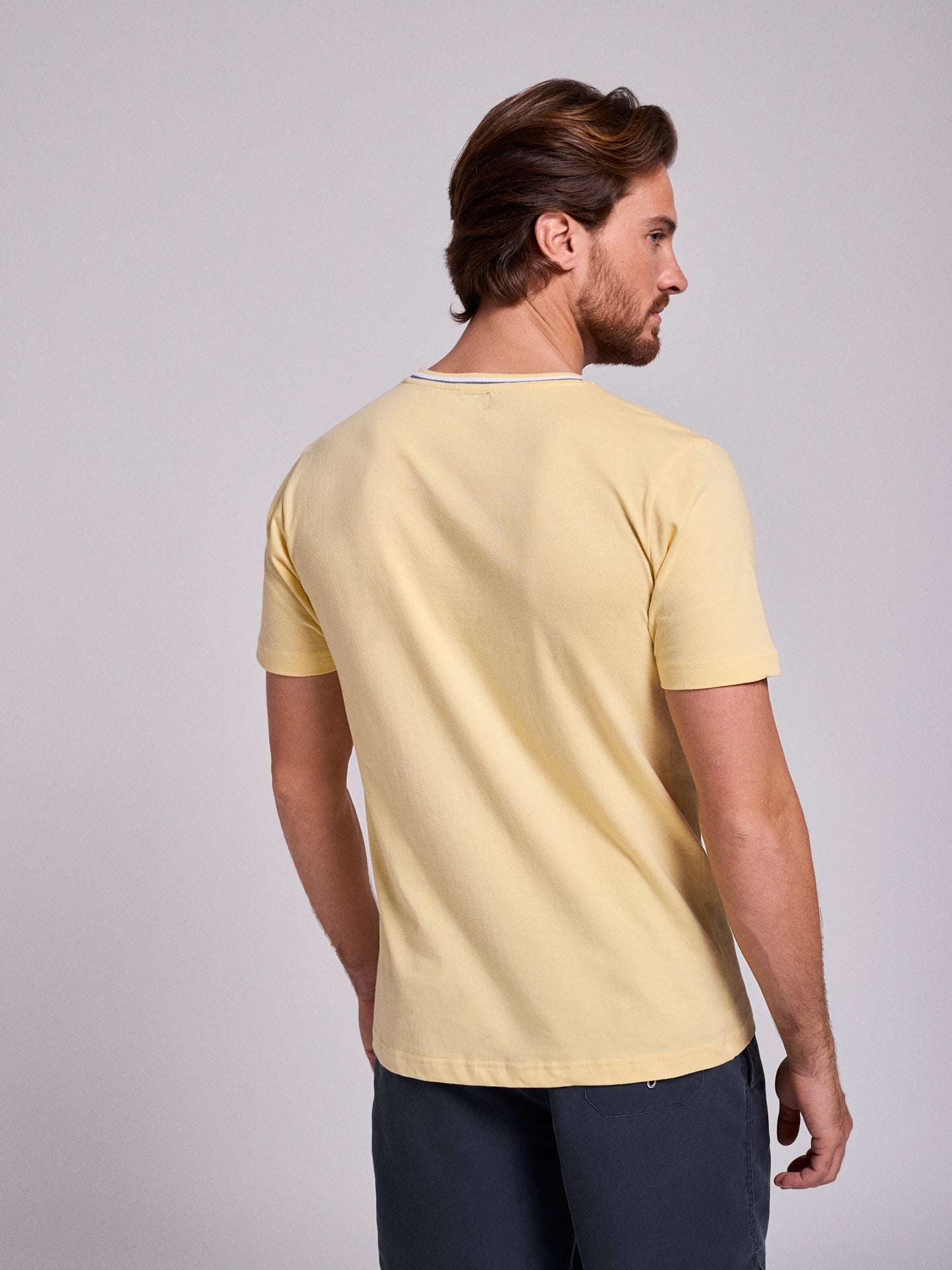 CAMISETA DE ALGODÓN AMARILLA MANGA CORTA REGULAR FIT MR. AZUL
