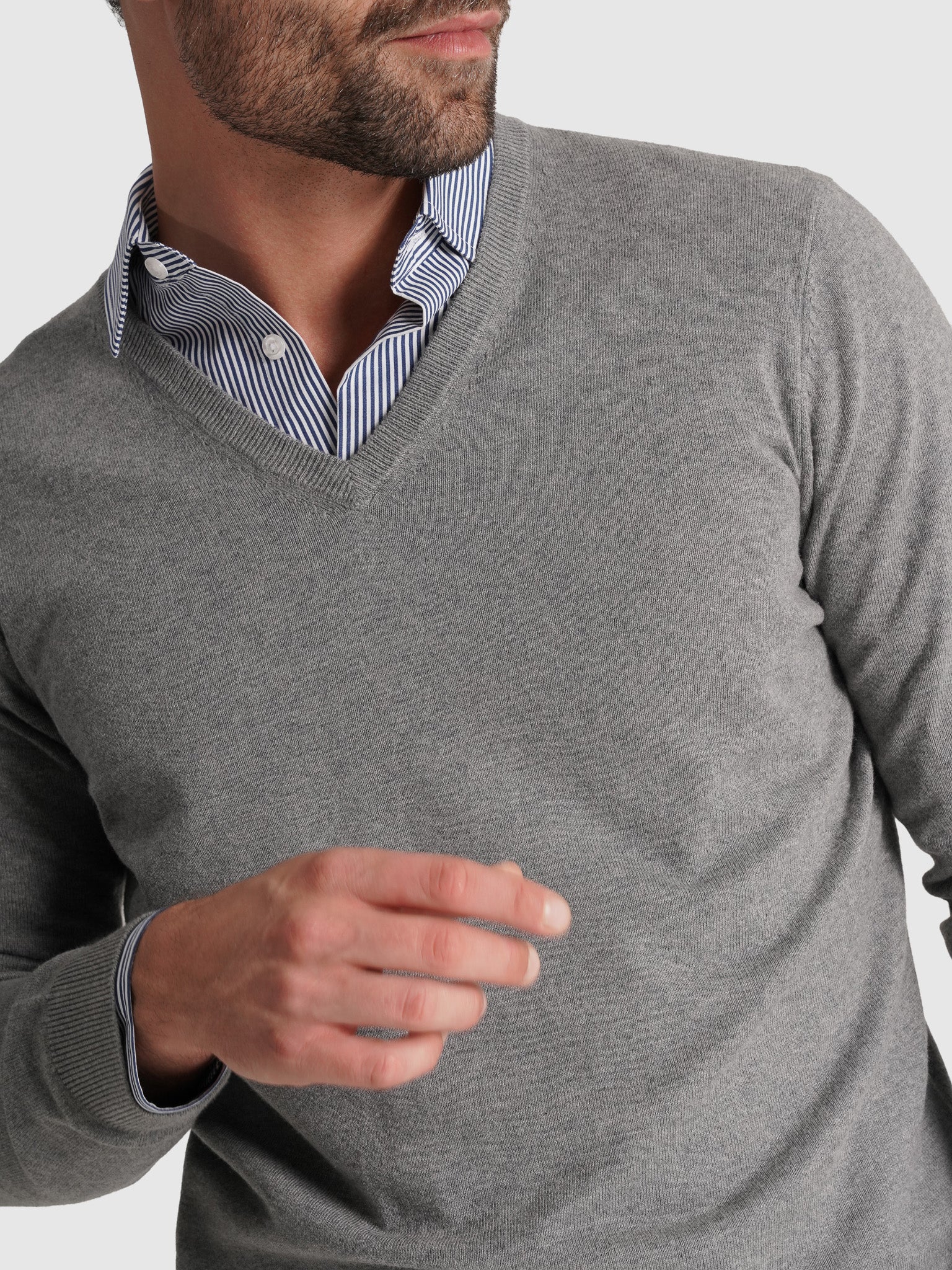 JERSEY DE CASHMERE GRIS MANGA LARGA REGULAR FIT MR. AZUL