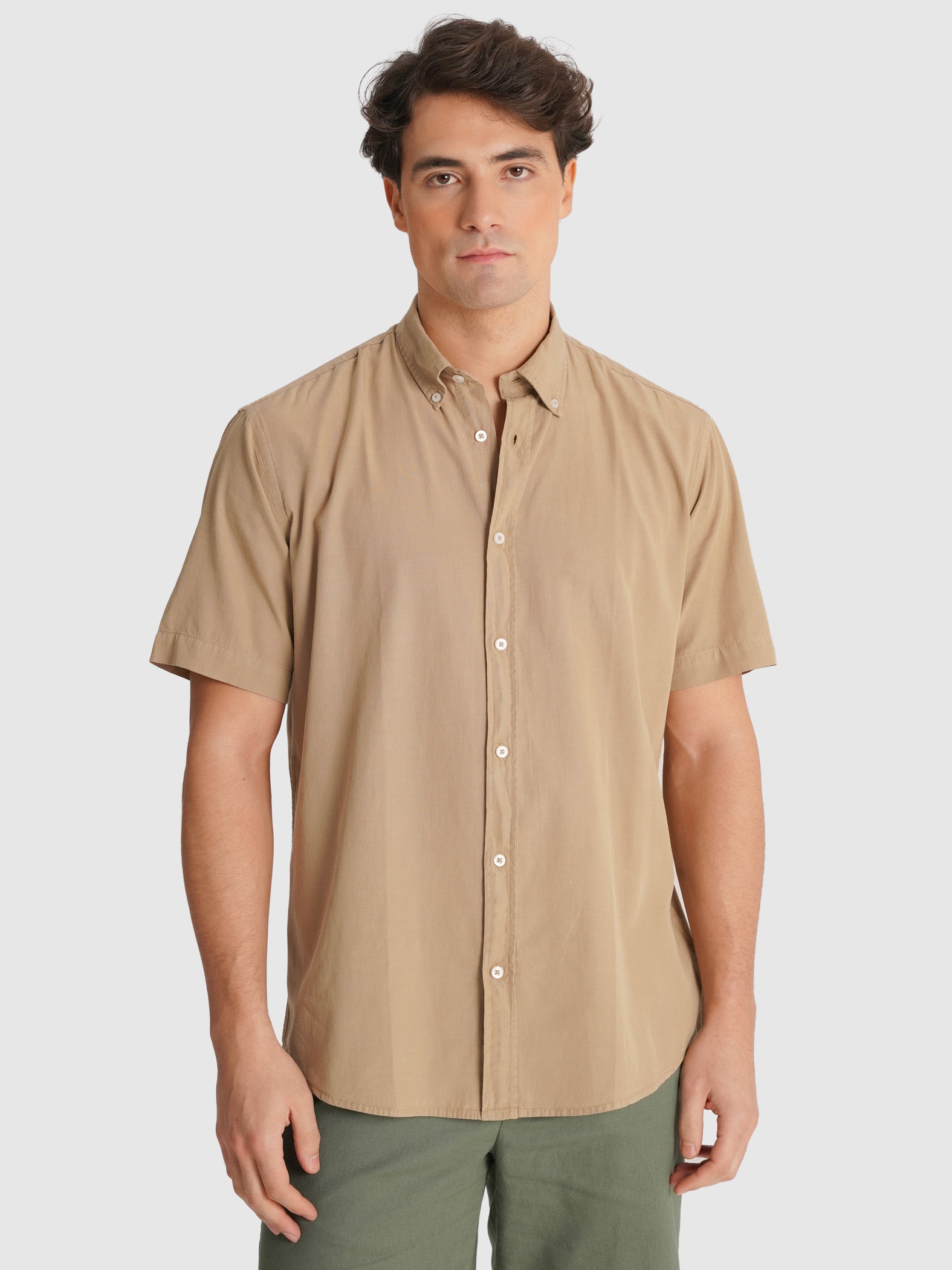 CAMISA POPELINA BEIGE MANGA CORTA REGULAR FIT MR. AZUL