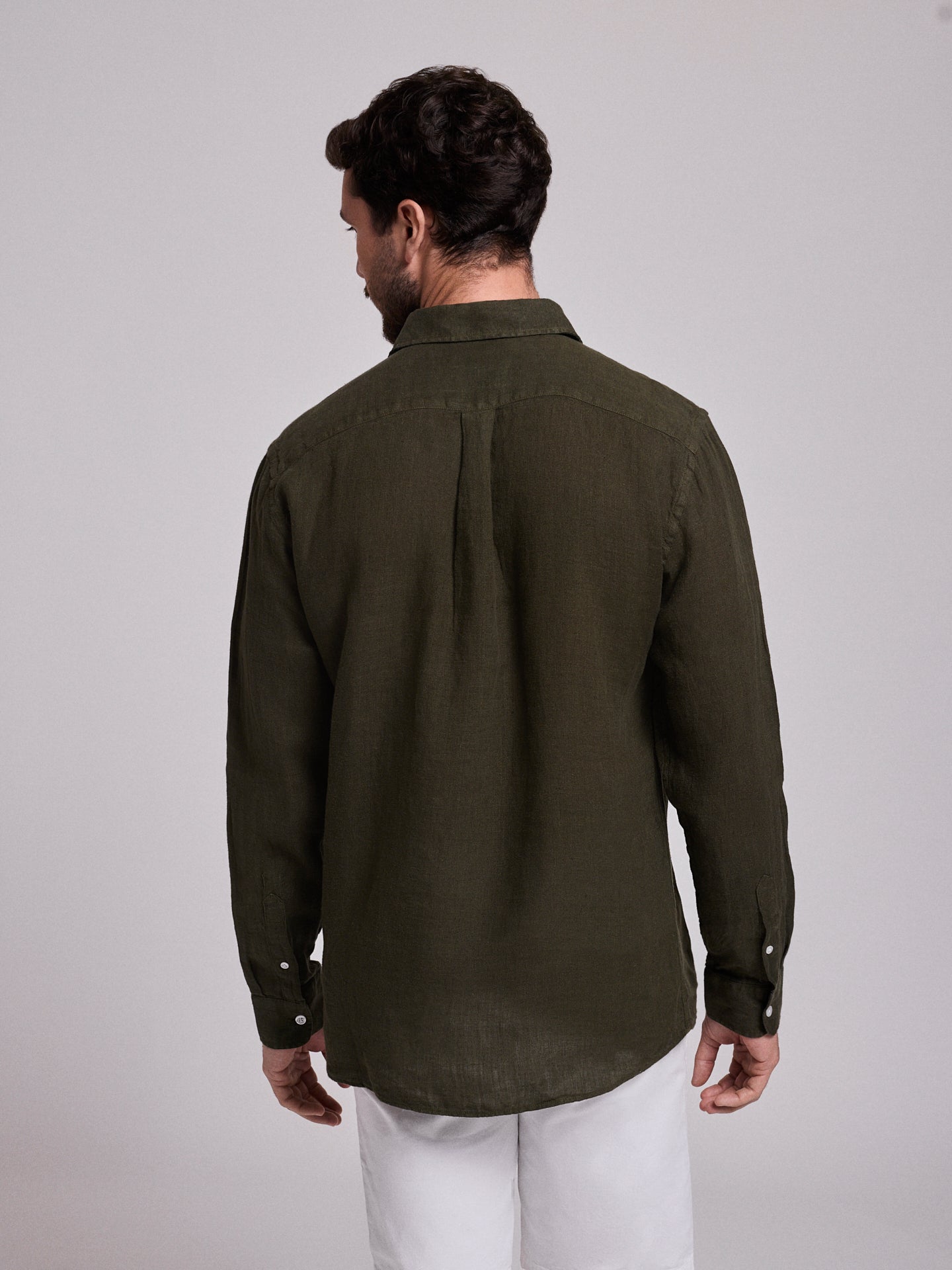 CAMISA LINHO VERDE MANGA COMPRIDA TAILORED FIT MARK BELLUCCI