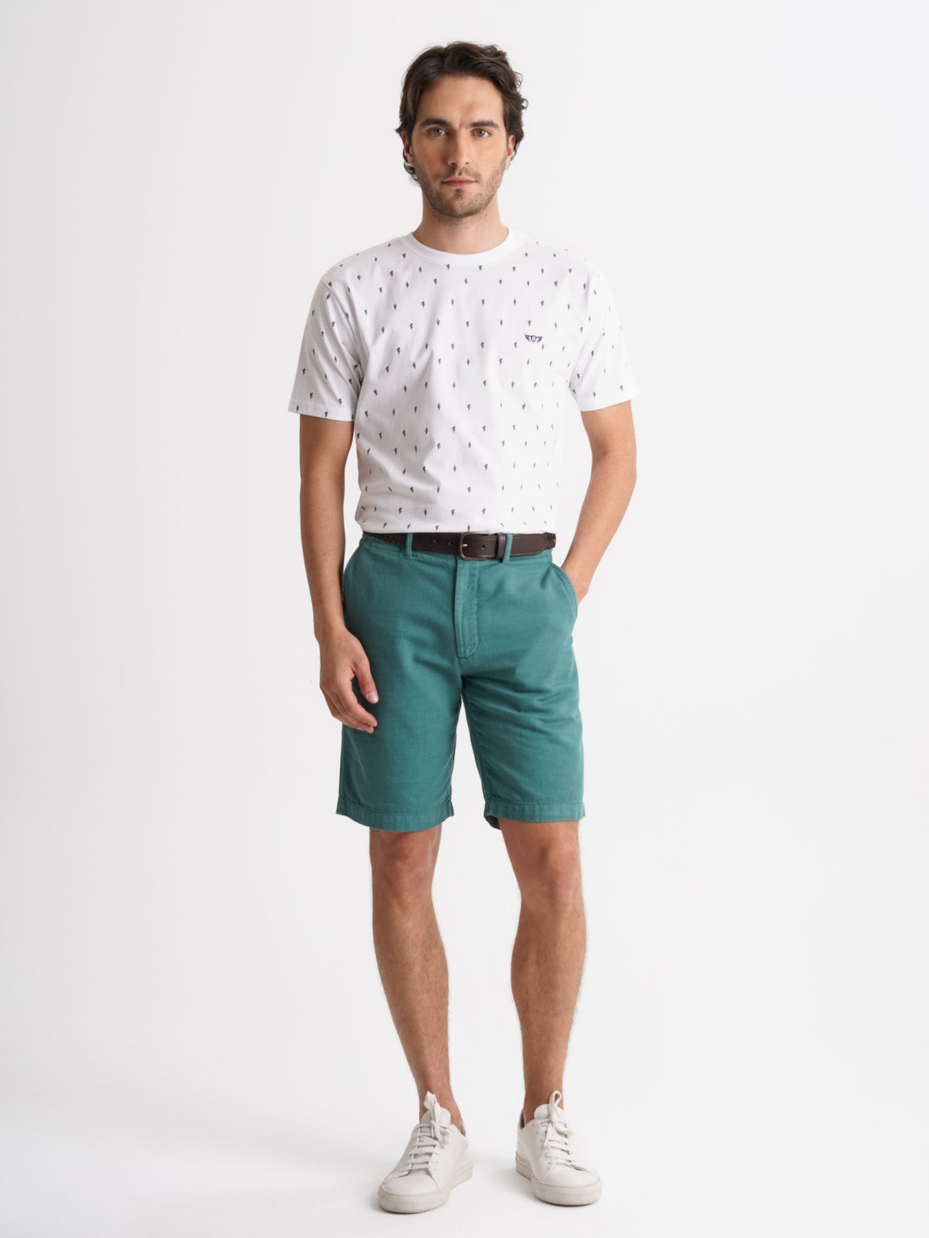 Pantalones cortos azules de corte regular Mr. Blue