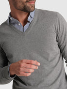 JERSEY DE CASHMERE GRIS MANGA LARGA REGULAR FIT MR. AZUL