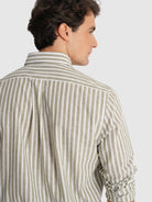 CAMISA VERDE MANGA COMPRIDA REGULAR FIT MR. BLUE