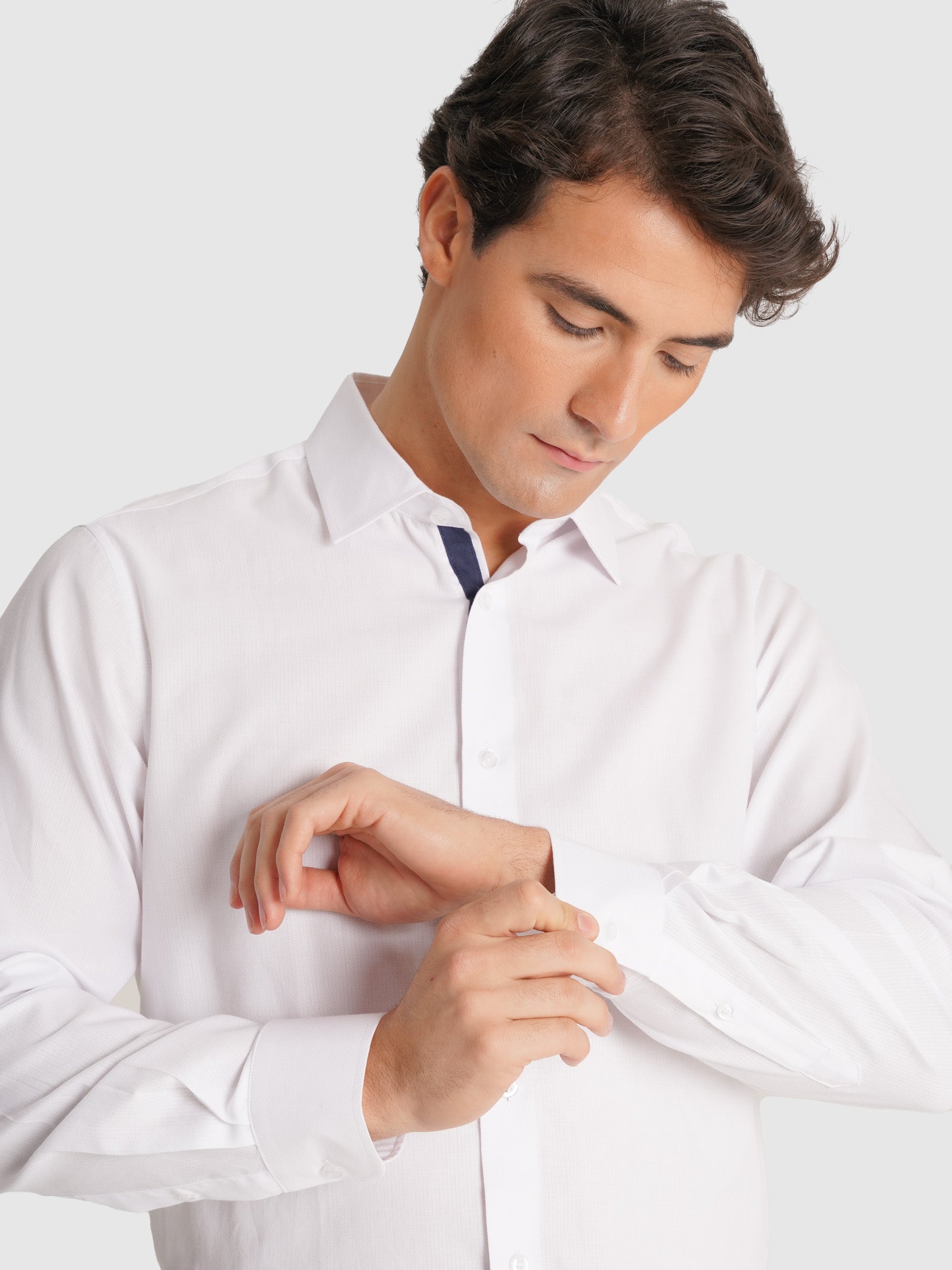 WHITE OXFORD SHIRT LONG SLEEVE SLIM FIT MR. BLUE