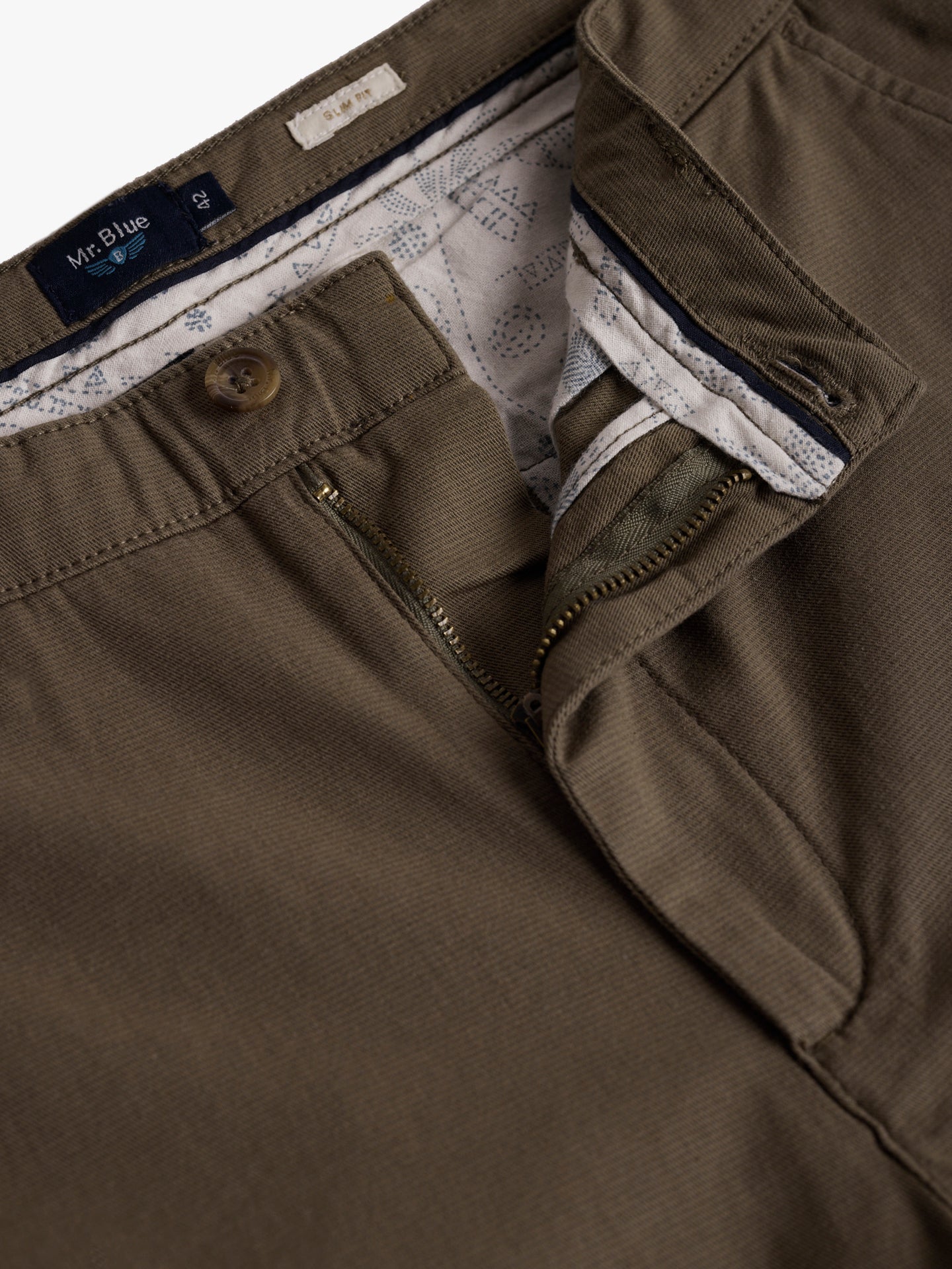 Pantalón chino azul de corte slim de Mr. Blue